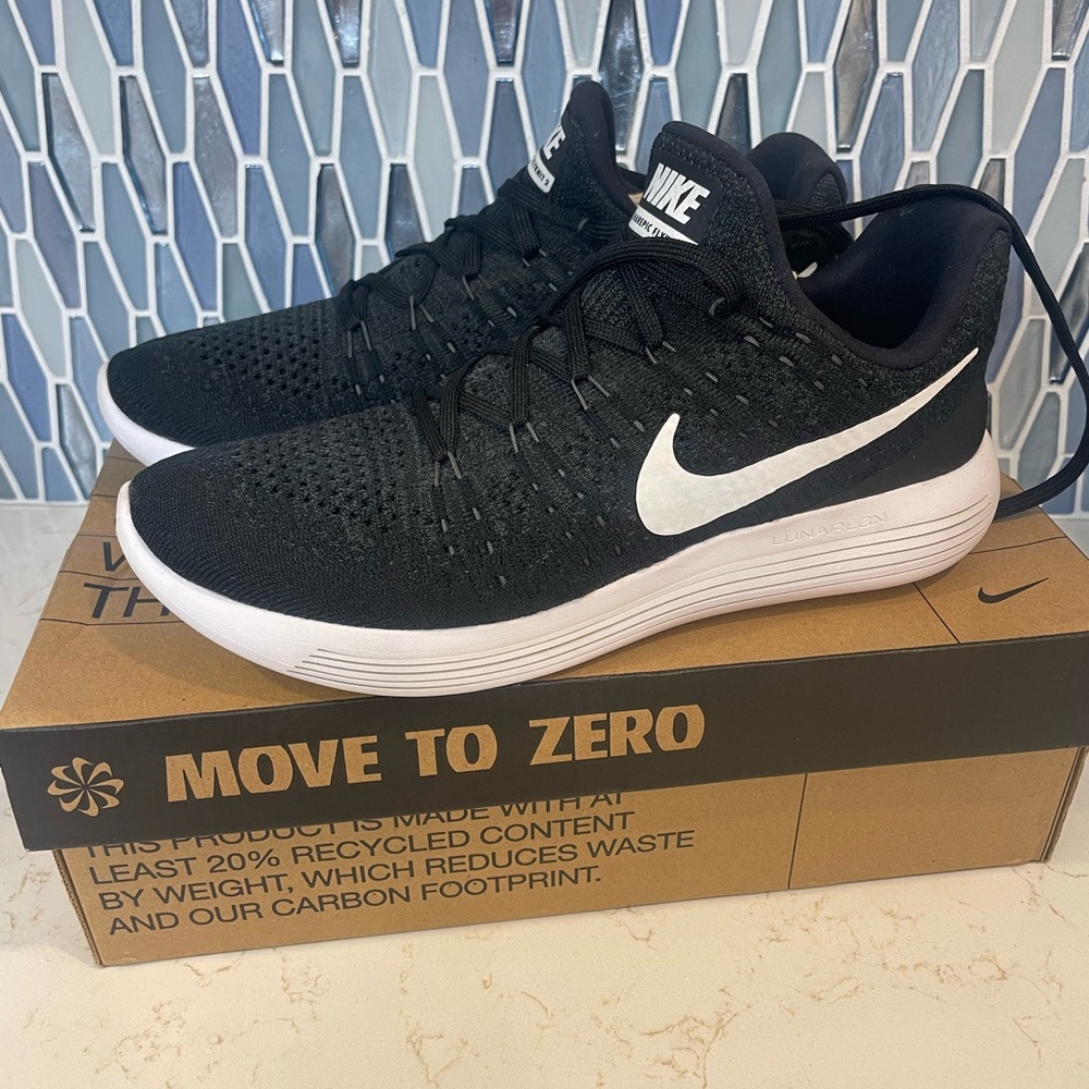 Nike Flex Experience Running Shoes